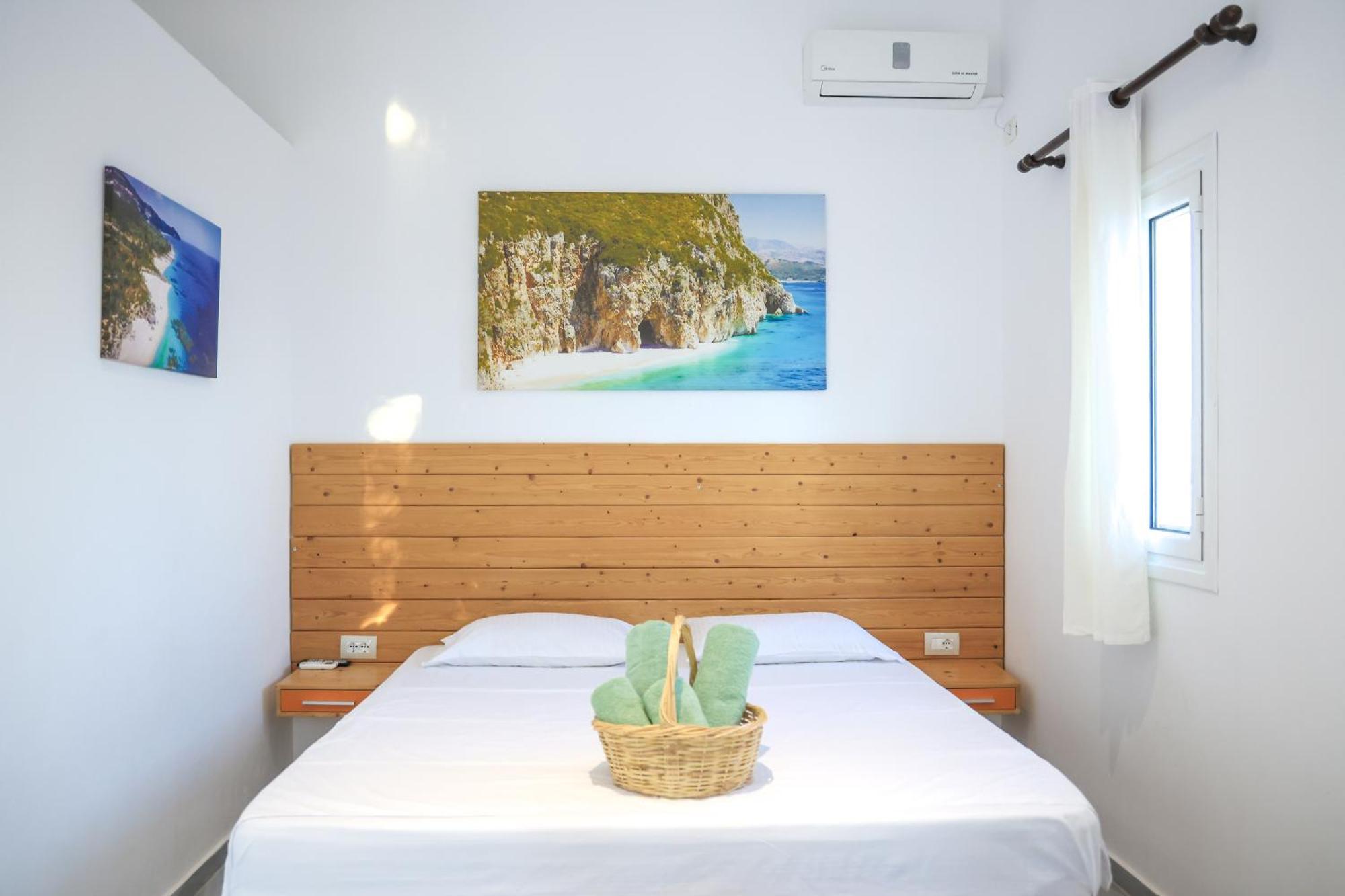 Casablanca Rooms Dhërmi Eksteriør bilde